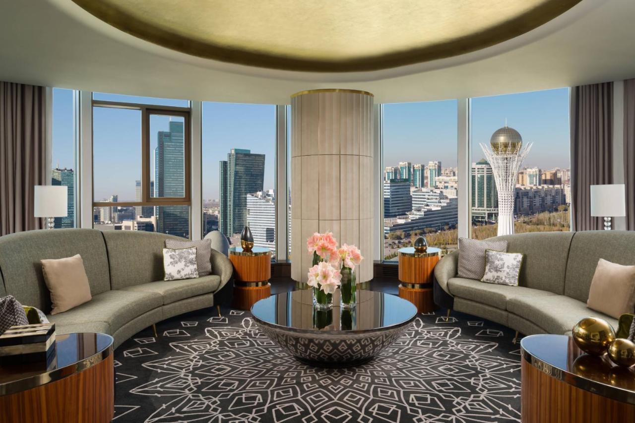 The Ritz-Carlton, Astana Hotel Eksteriør billede